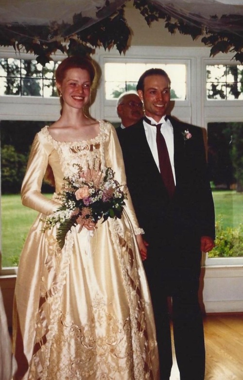 NSB - gtks wedding gown bride and groom